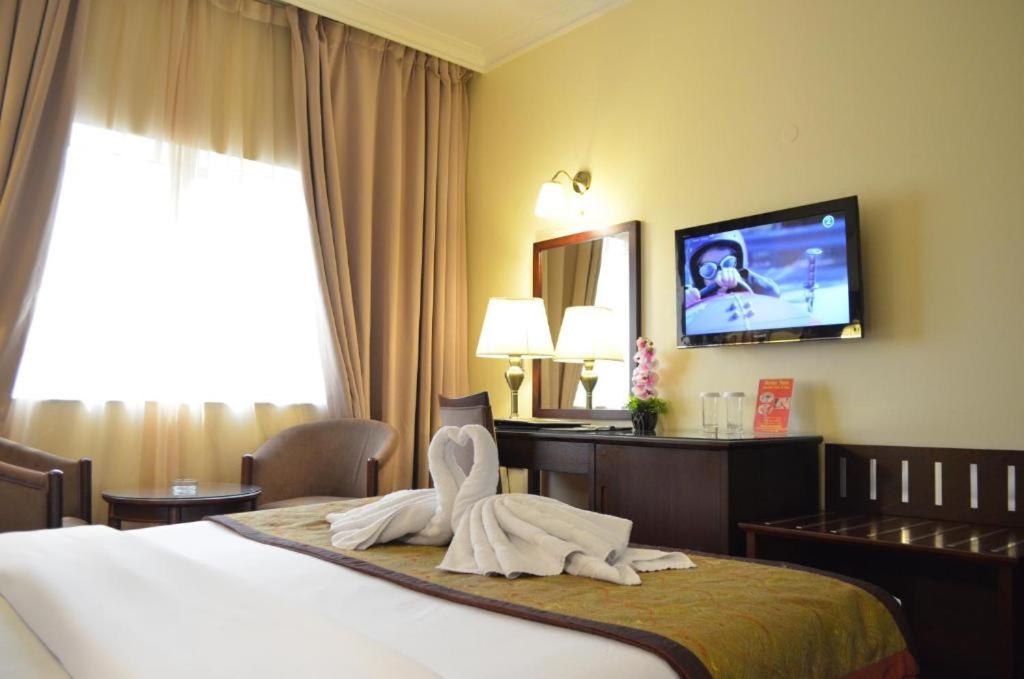 اتاق هتل Orchid Hotel