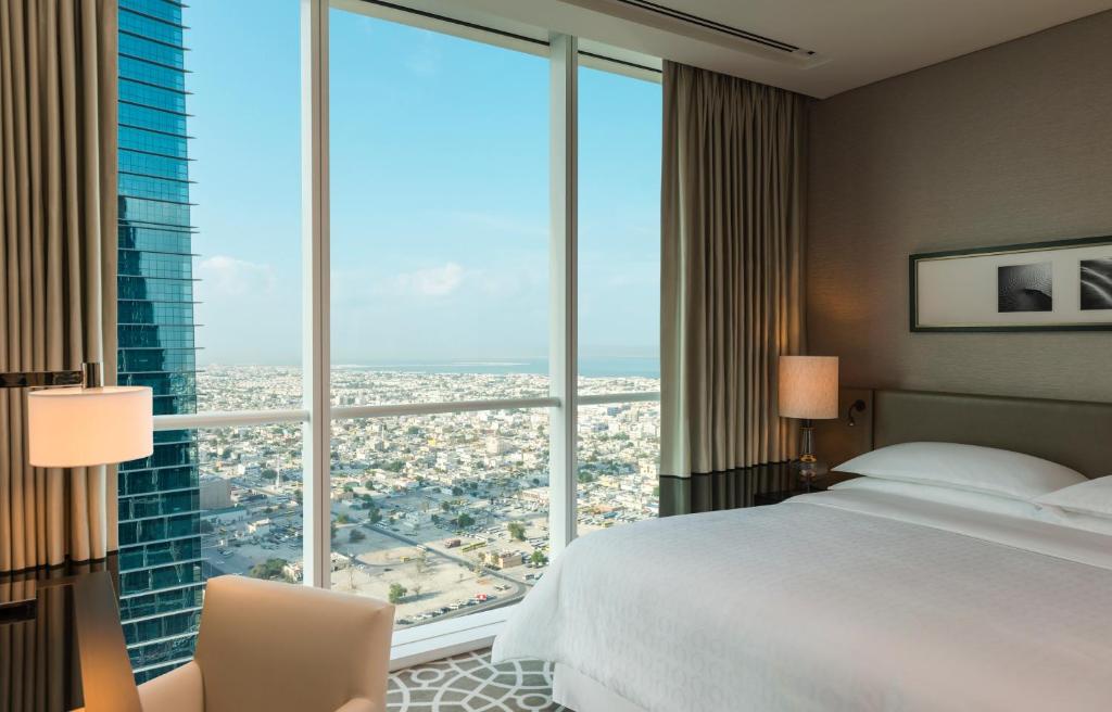 اتاق و ویو هتل SHERATON GRAND دبی