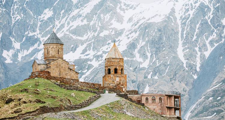 تور طبیعت گرجستان شهر کلیسا متسختا